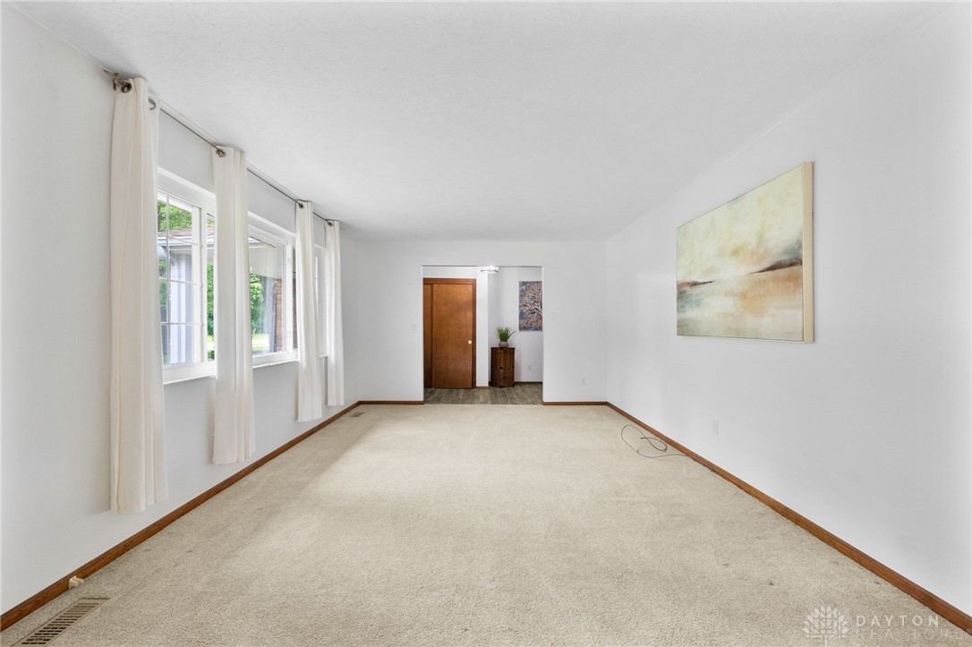 3154 Creekside Drive