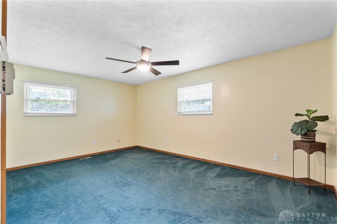 3154 Creekside Drive