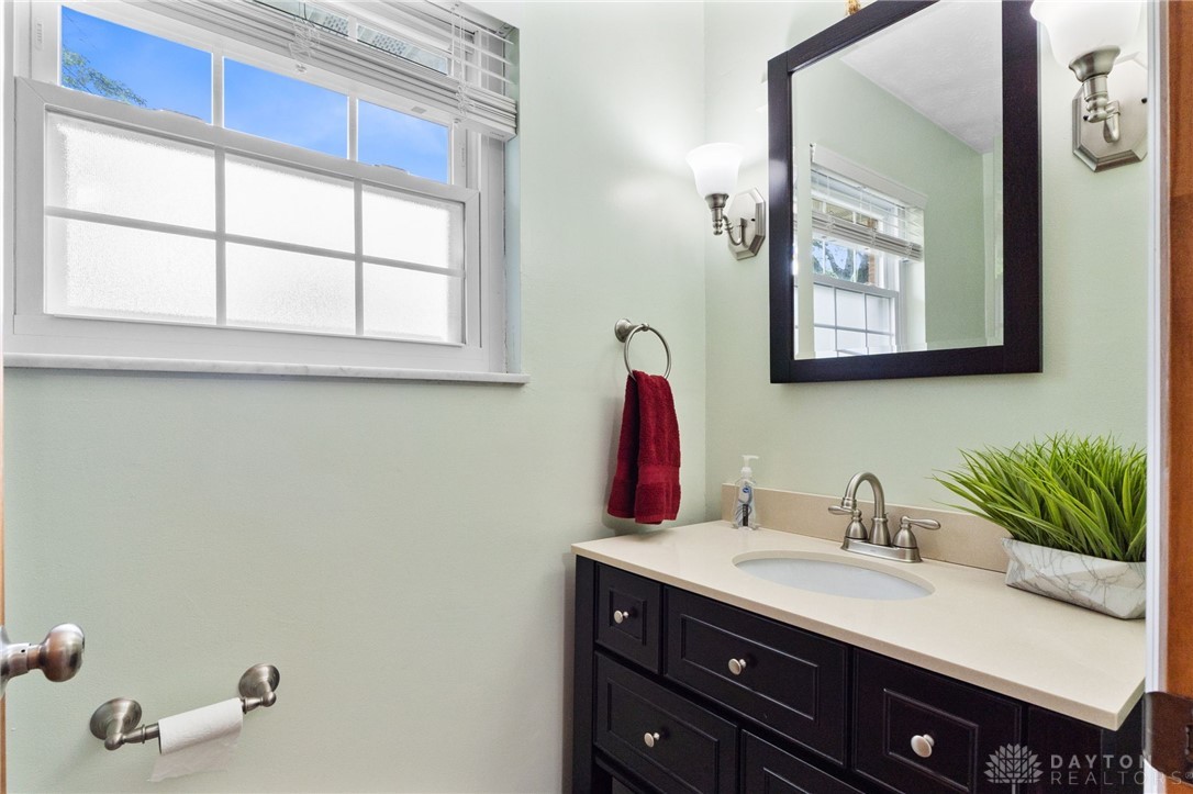 3154 Creekside Drive