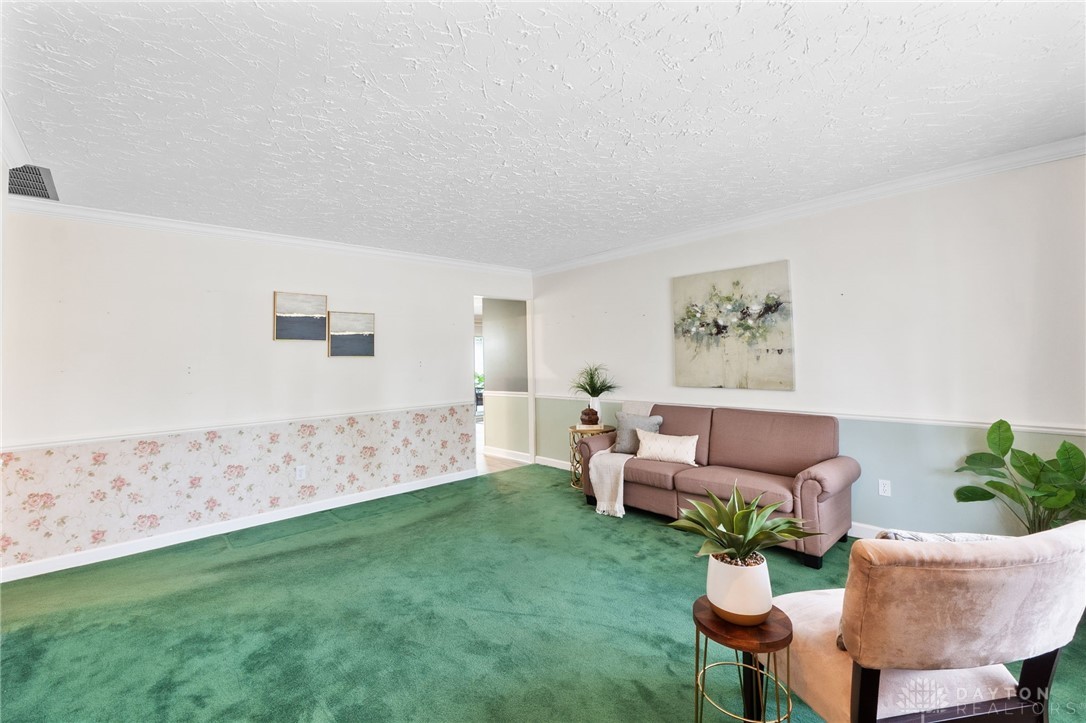 7607 Plamor Circle