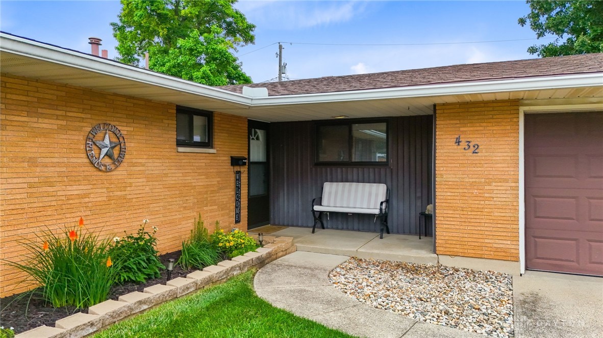 432 Ivanhoe Drive