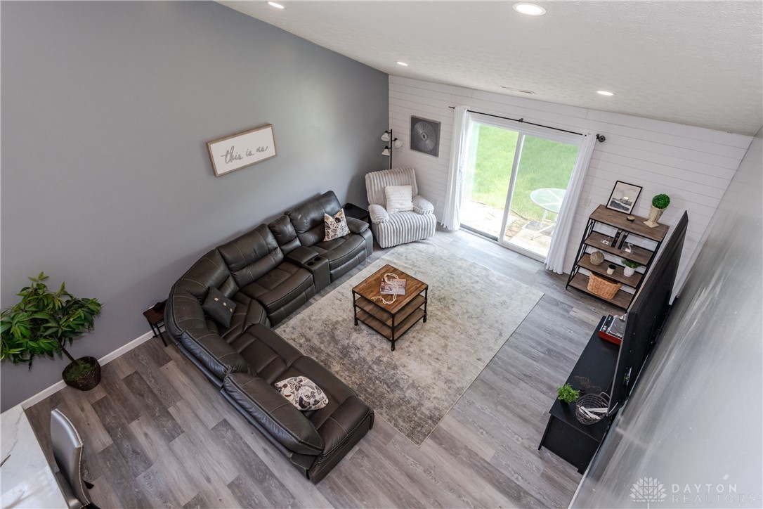 160 Worthington Drive