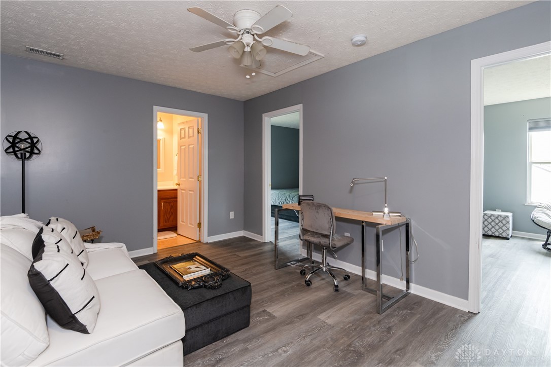 160 Worthington Drive