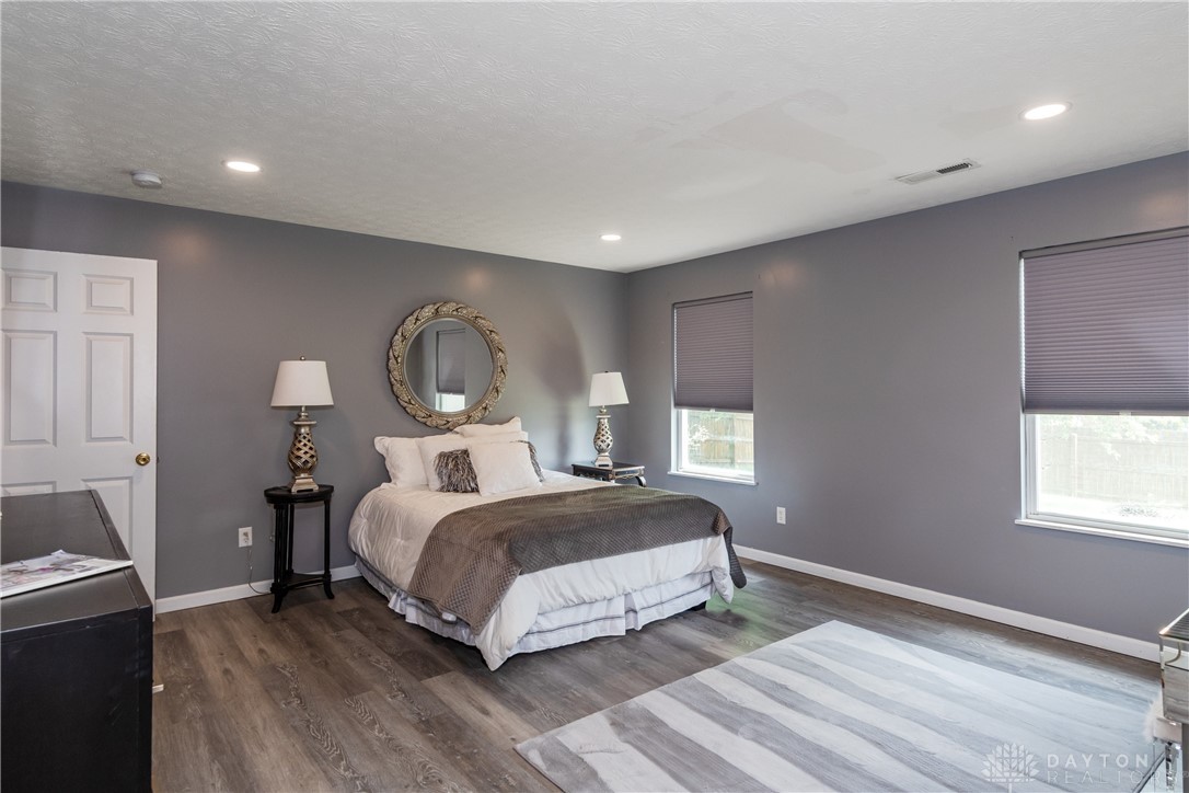 160 Worthington Drive