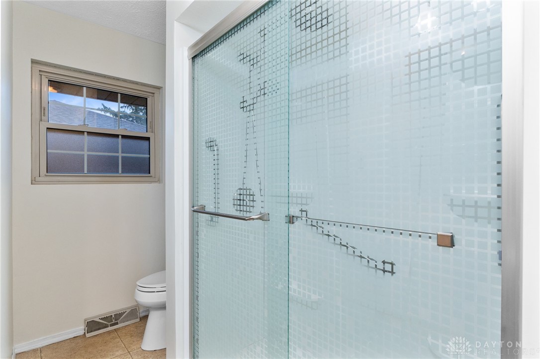 2712 Acorn Drive