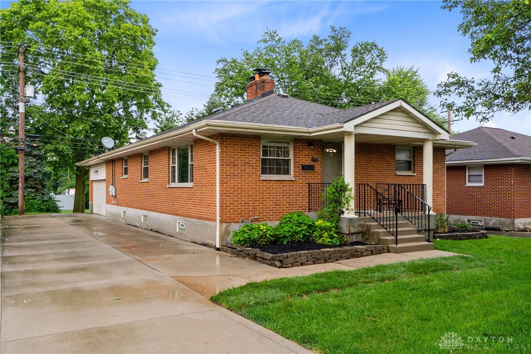 2712 Acorn Drive