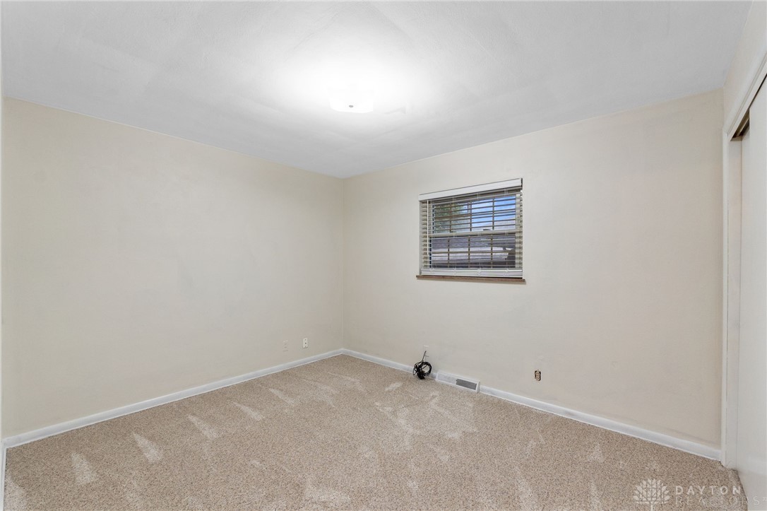 2712 Acorn Drive