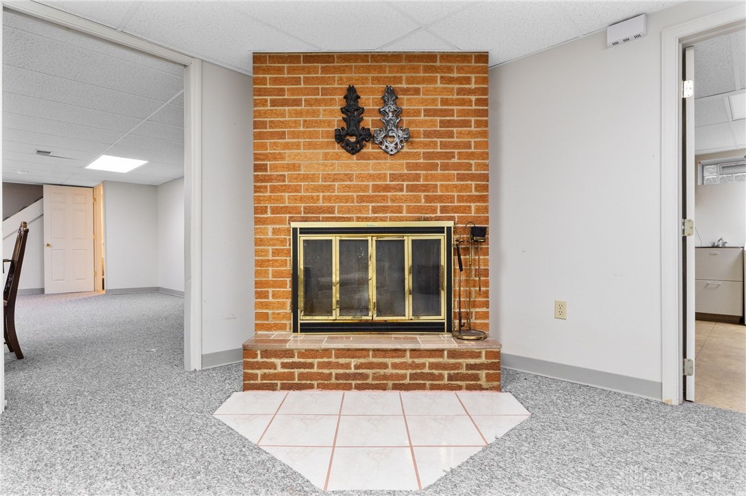 2712 Acorn Drive