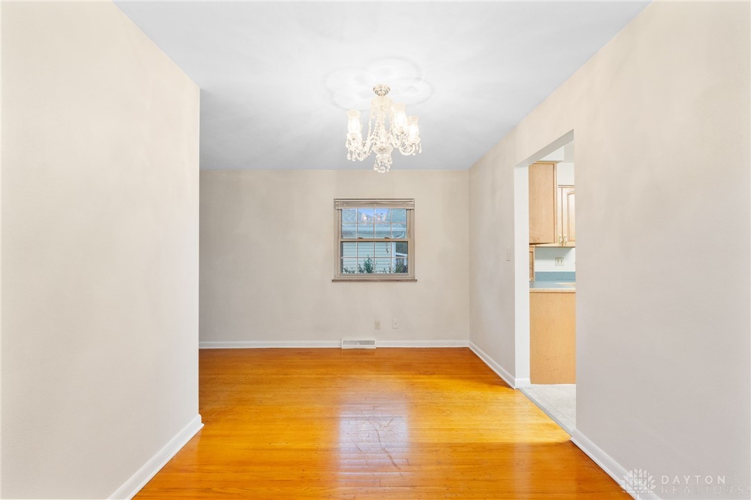 2712 Acorn Drive