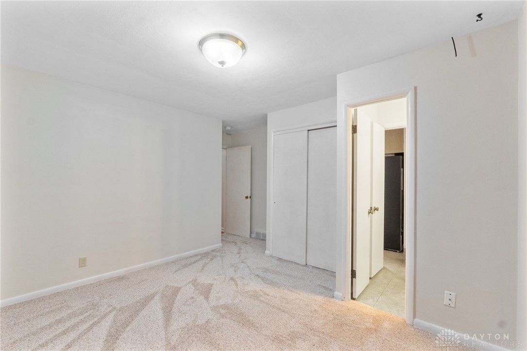 2712 Acorn Drive