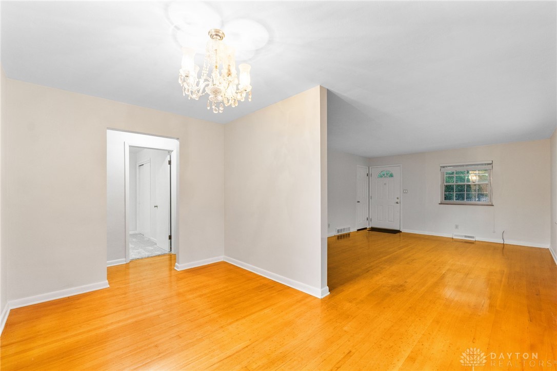 2712 Acorn Drive