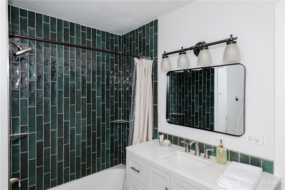 1588 Stockton Avenue