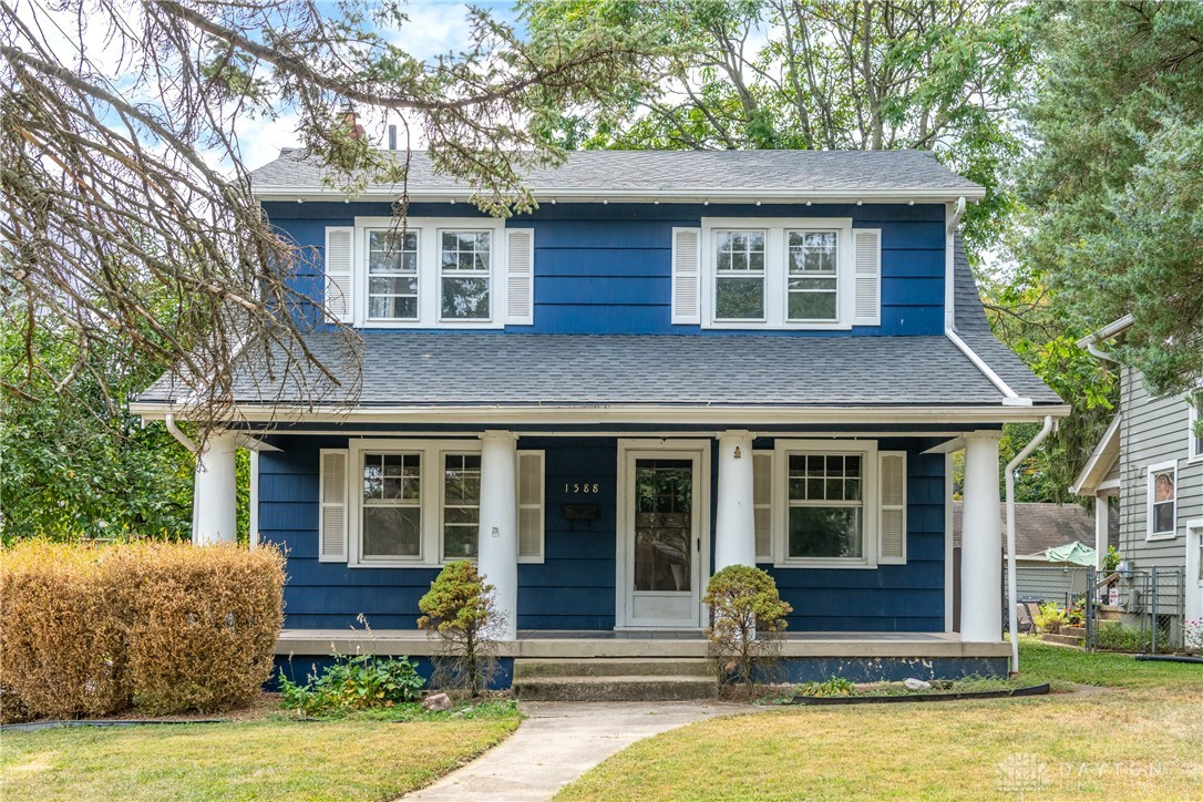 1588 Stockton Avenue