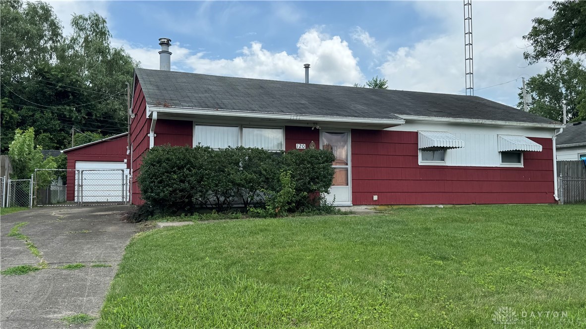 120 W Doris Drive