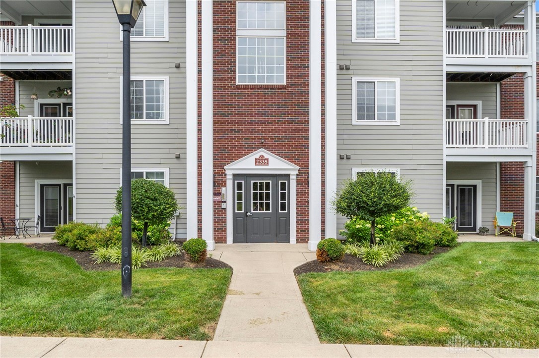 2335 Pinnacle Court 101