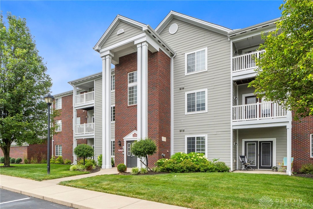 2335 Pinnacle Court 101