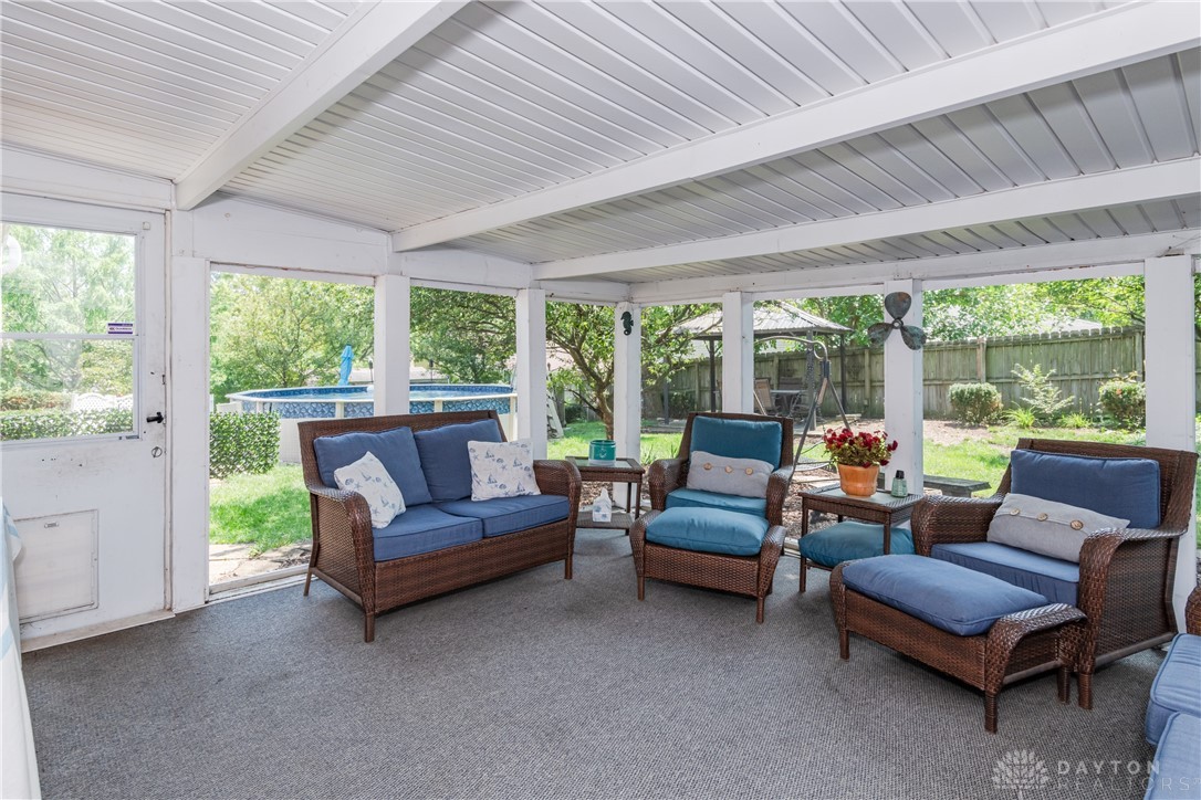 1264 S Elm Street