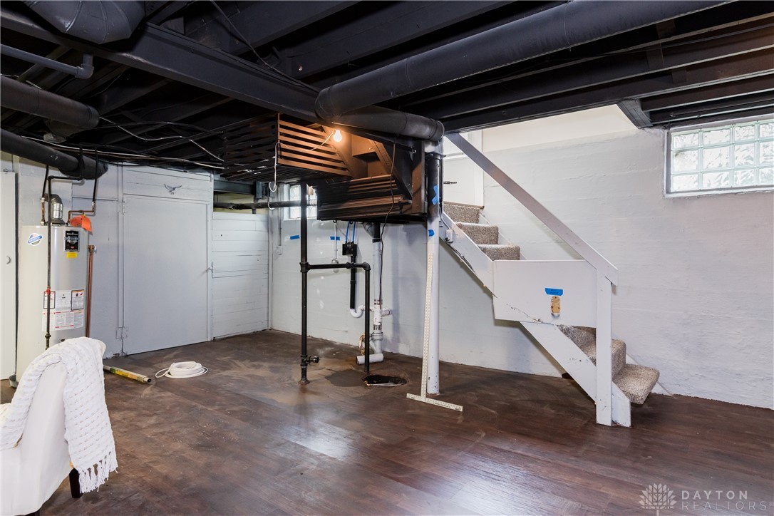 322 Wiltshire Boulevard