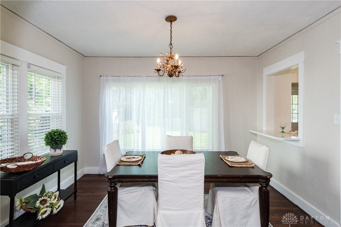 322 Wiltshire Boulevard