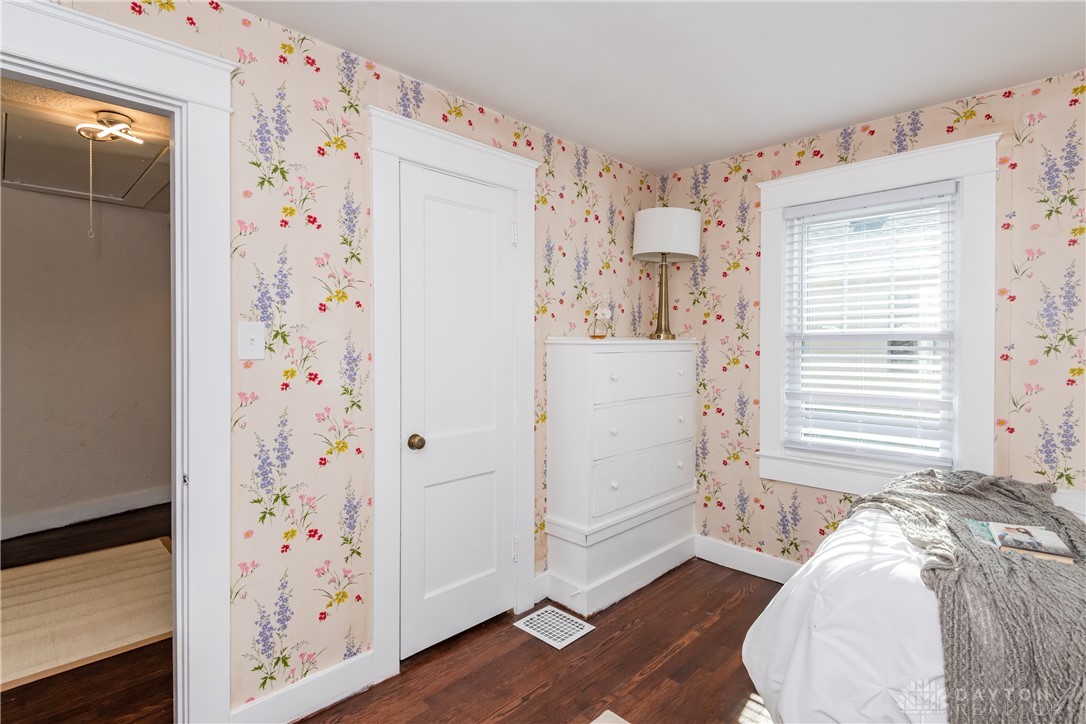 322 Wiltshire Boulevard