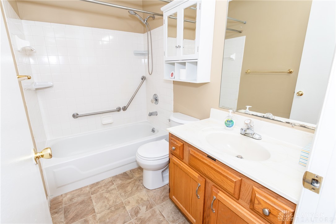 140 Mallard Glen Drive 3