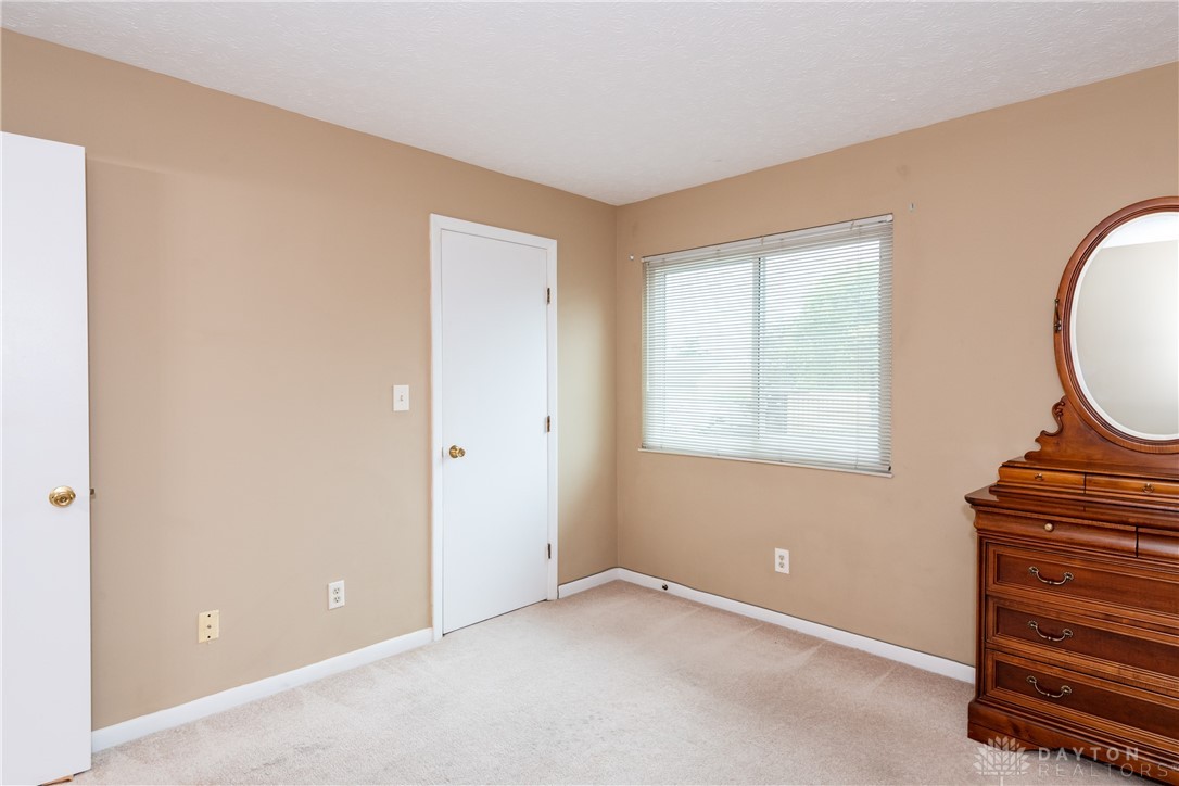 140 Mallard Glen Drive 3