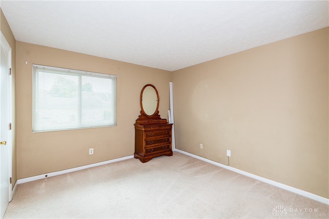 140 Mallard Glen Drive 3