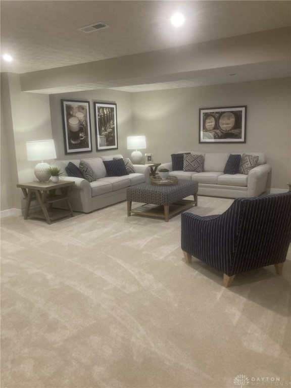 7061 Rivendell Circle