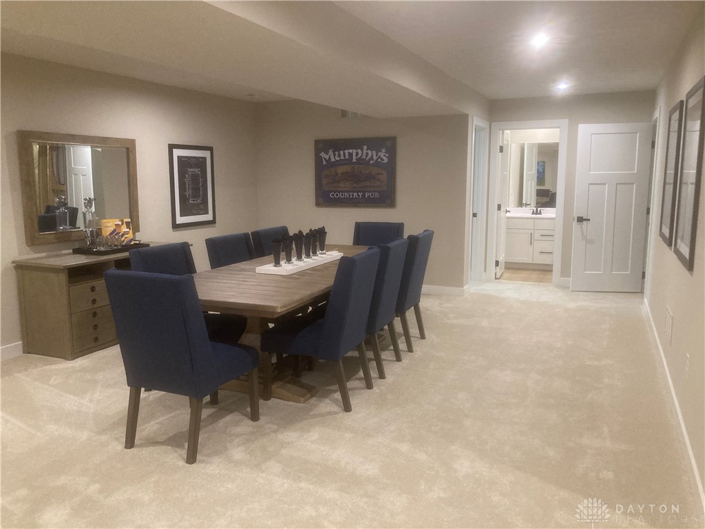 7061 Rivendell Circle