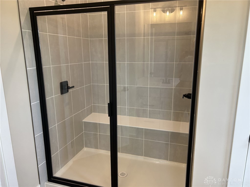 7061 Rivendell Circle