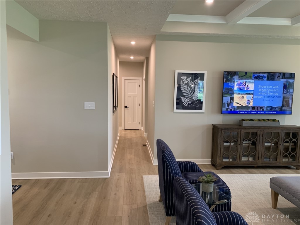 7061 Rivendell Circle