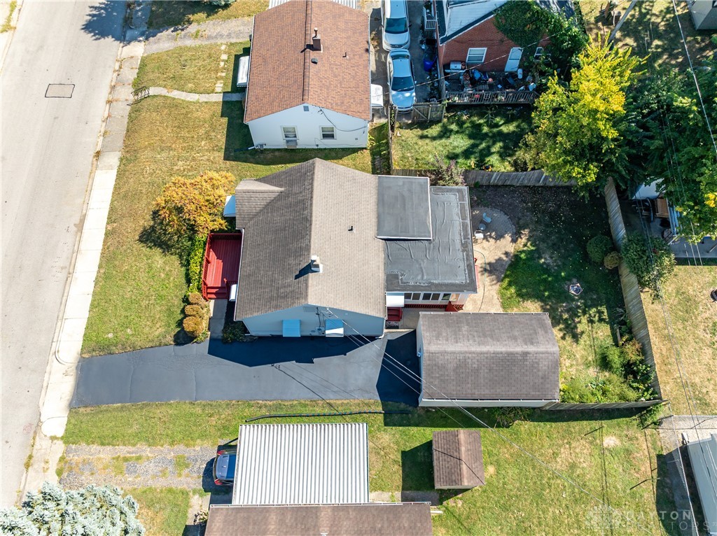 4534 Woodcliffe Avenue