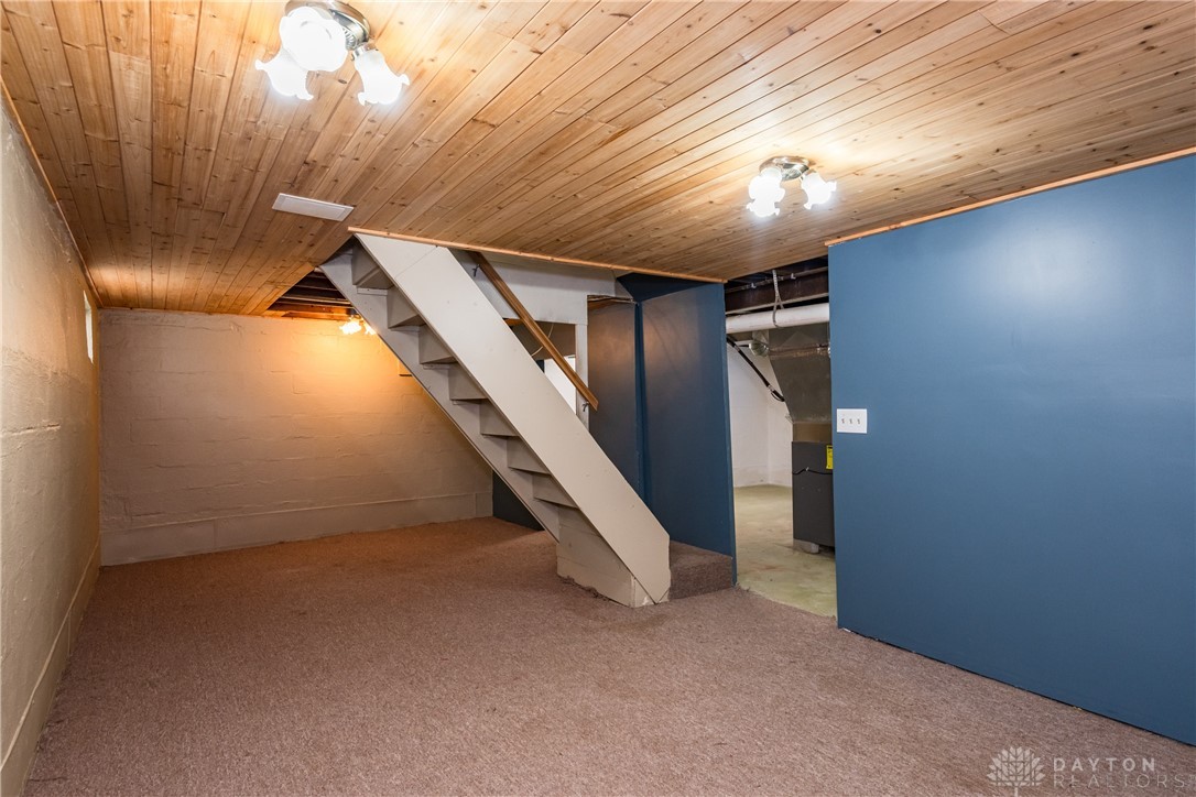 4534 Woodcliffe Avenue