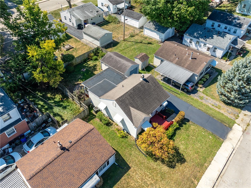 4534 Woodcliffe Avenue