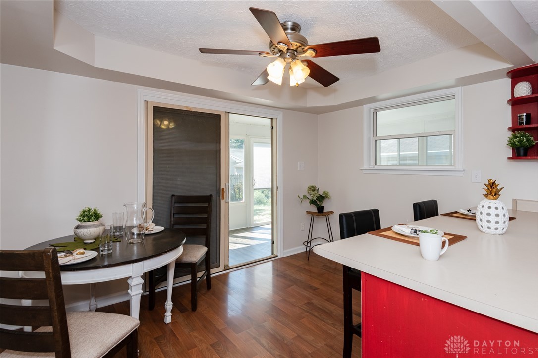 4534 Woodcliffe Avenue