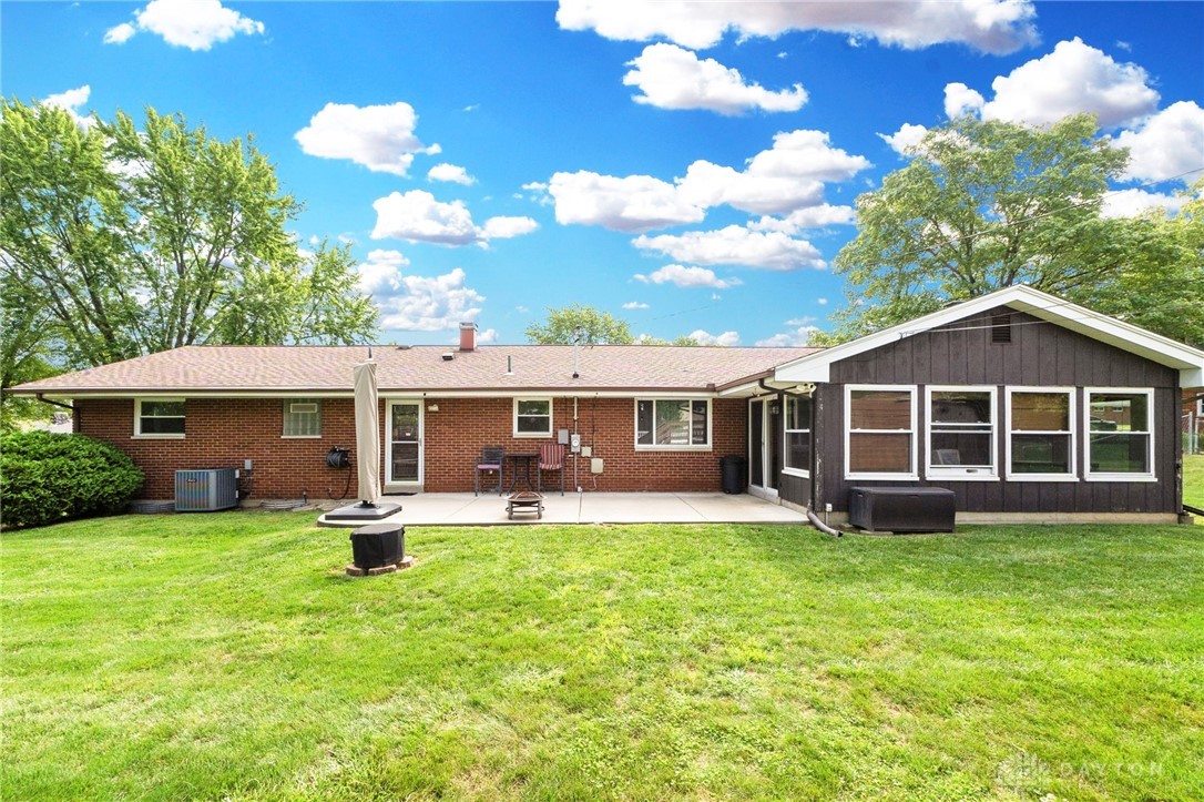 2592 Green Hills Drive