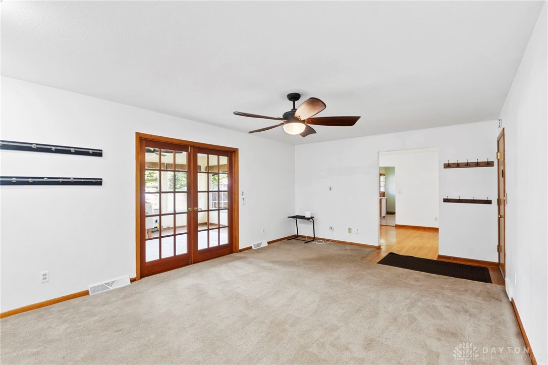 2592 Green Hills Drive