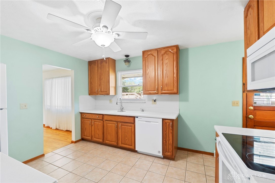 2592 Green Hills Drive