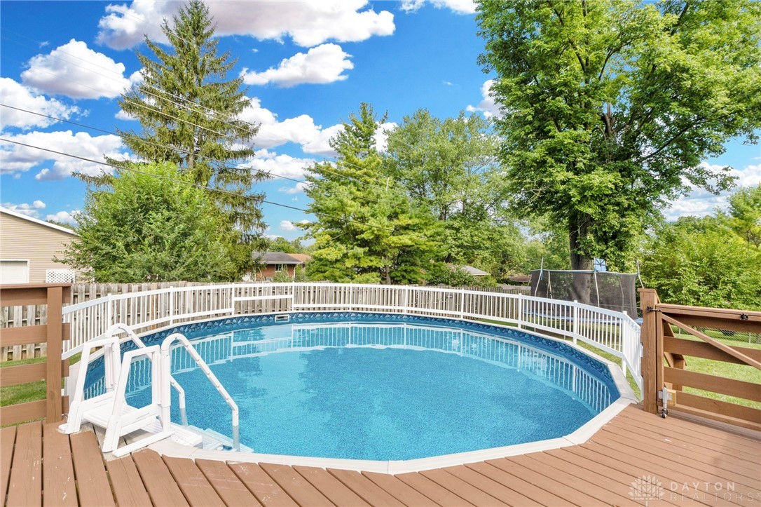 2592 Green Hills Drive