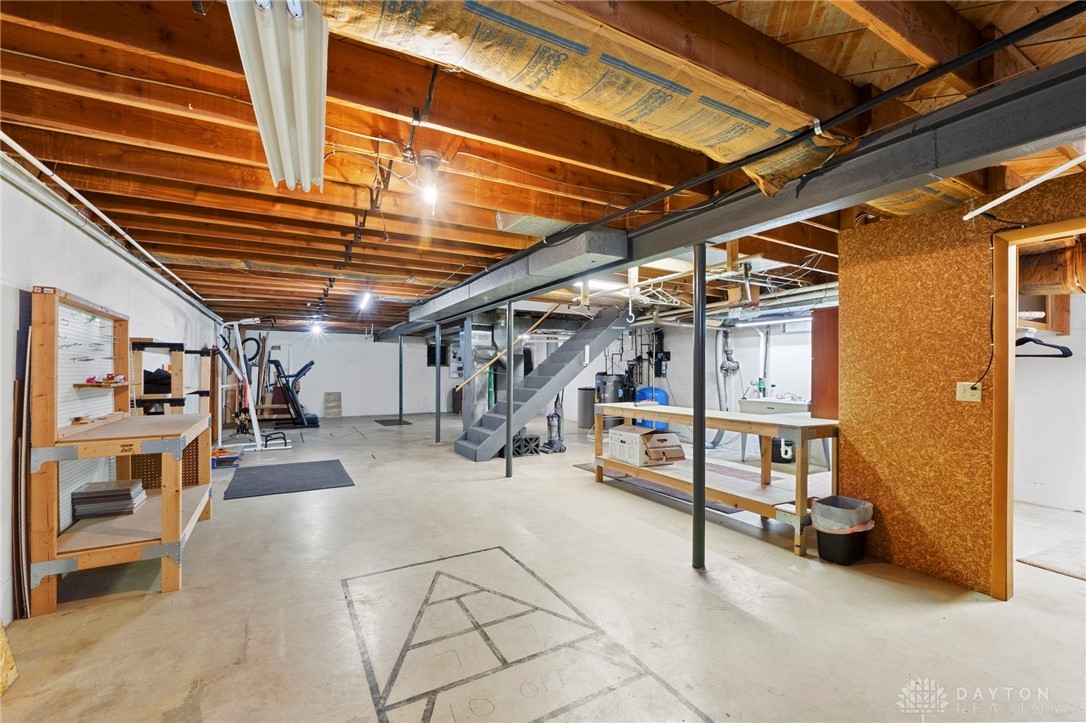 2592 Green Hills Drive