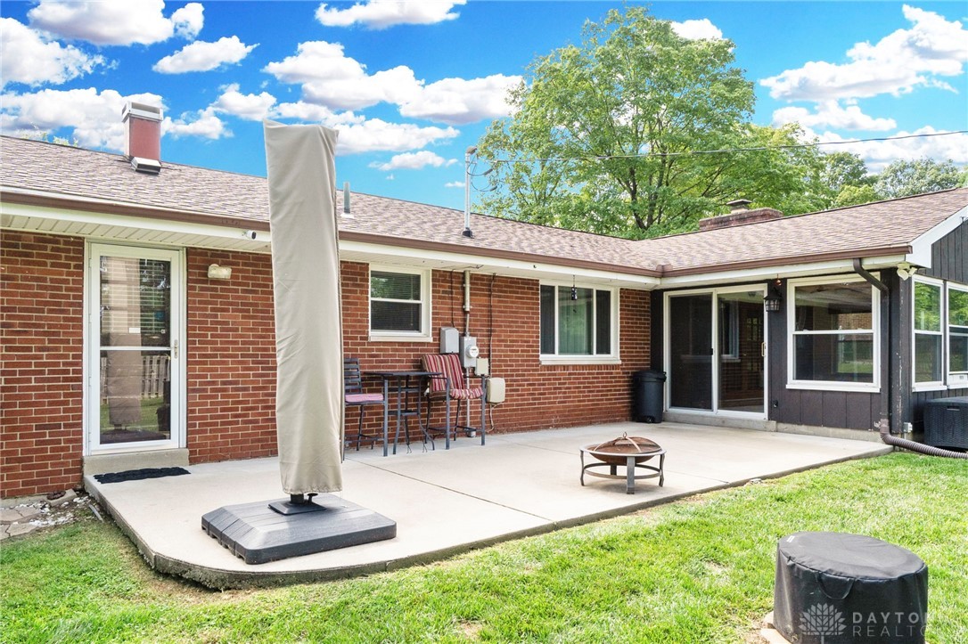 2592 Green Hills Drive