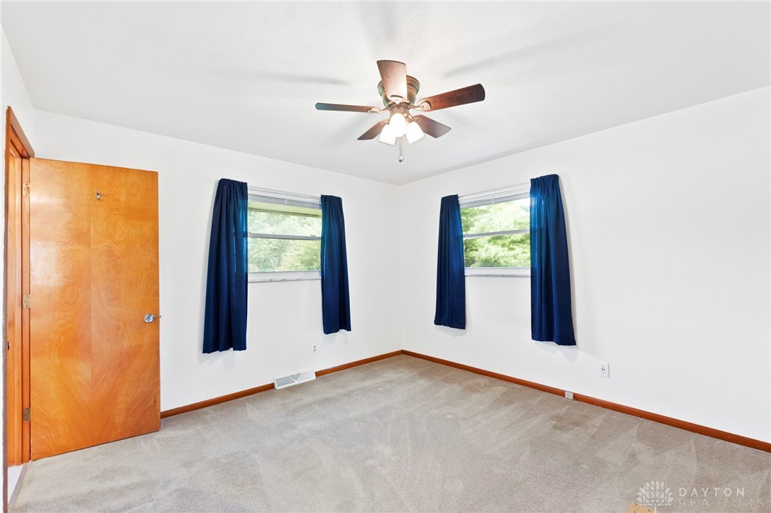 2592 Green Hills Drive