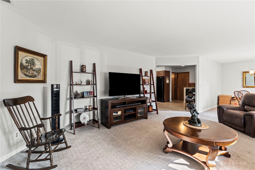 8423 Red Lion 5 Points Road