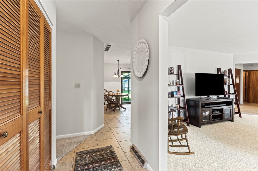 8423 Red Lion 5 Points Road