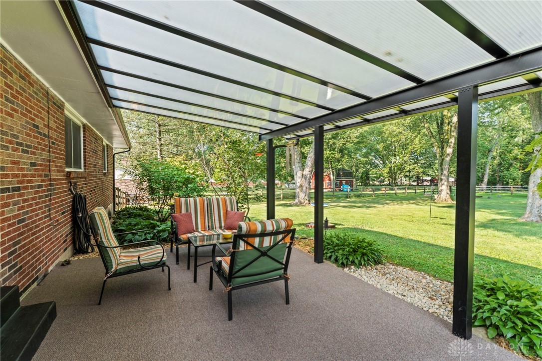 8423 Red Lion 5 Points Road