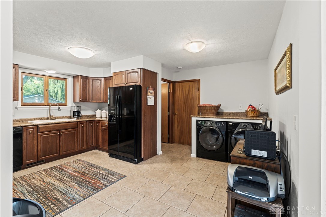 8423 Red Lion 5 Points Road