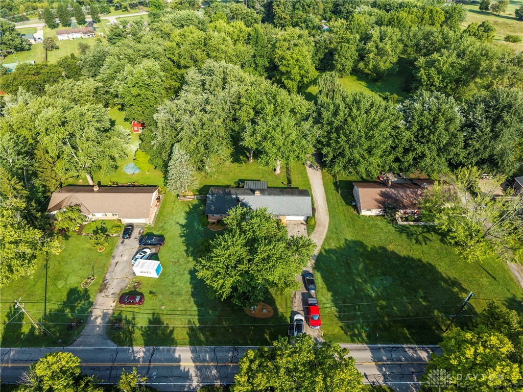 8423 Red Lion 5 Points Road