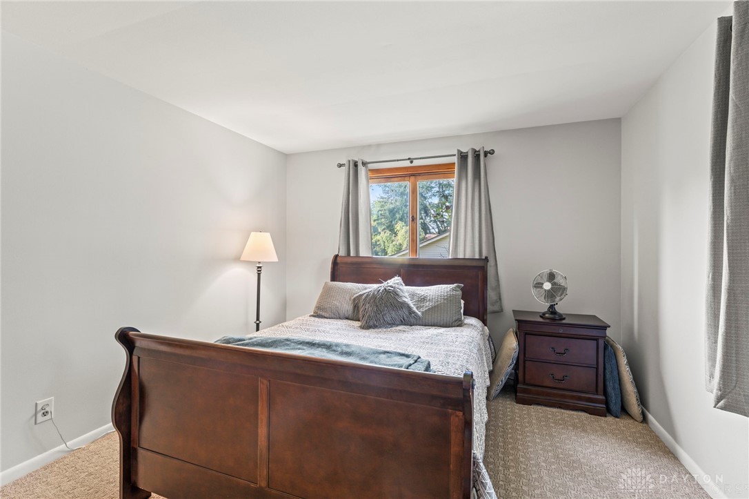 8423 Red Lion 5 Points Road