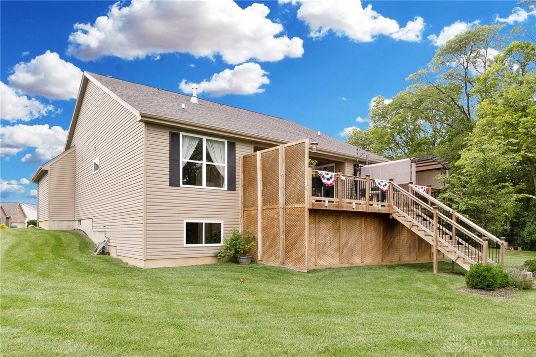 1567 Sierra Vista Way