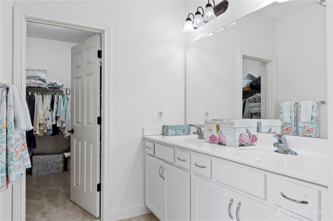 1567 Sierra Vista Way